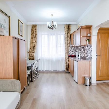 Camelot Apartment Istanbul Bagian luar foto