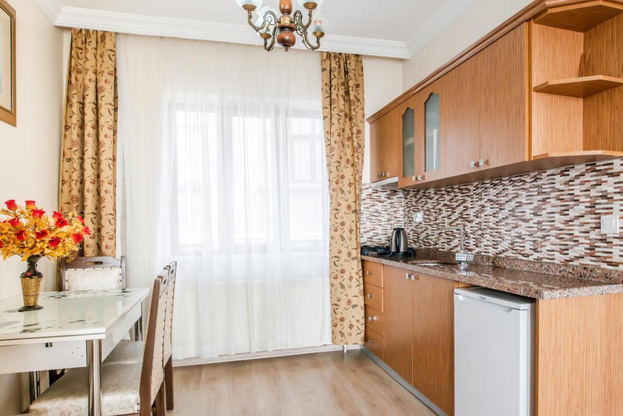 Camelot Apartment Istanbul Bagian luar foto