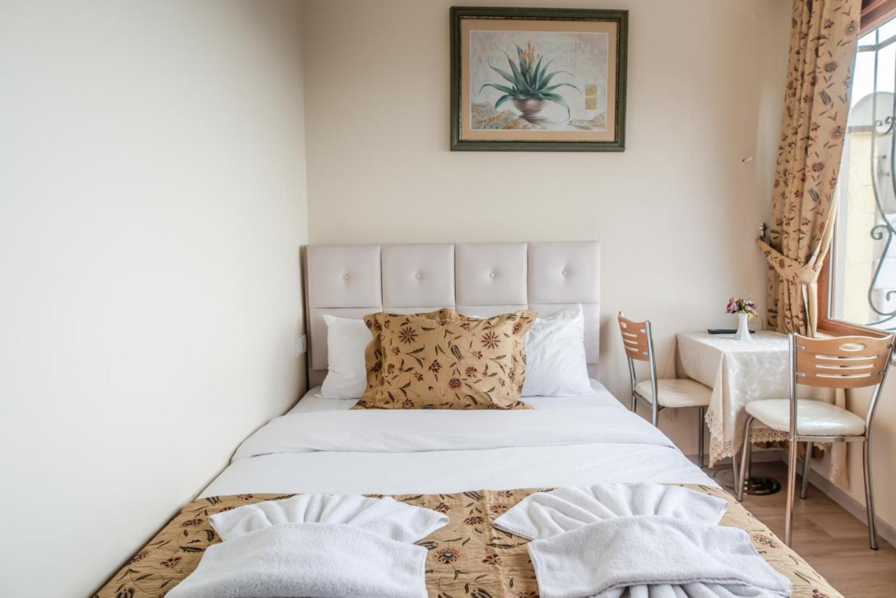 Camelot Apartment Istanbul Bagian luar foto