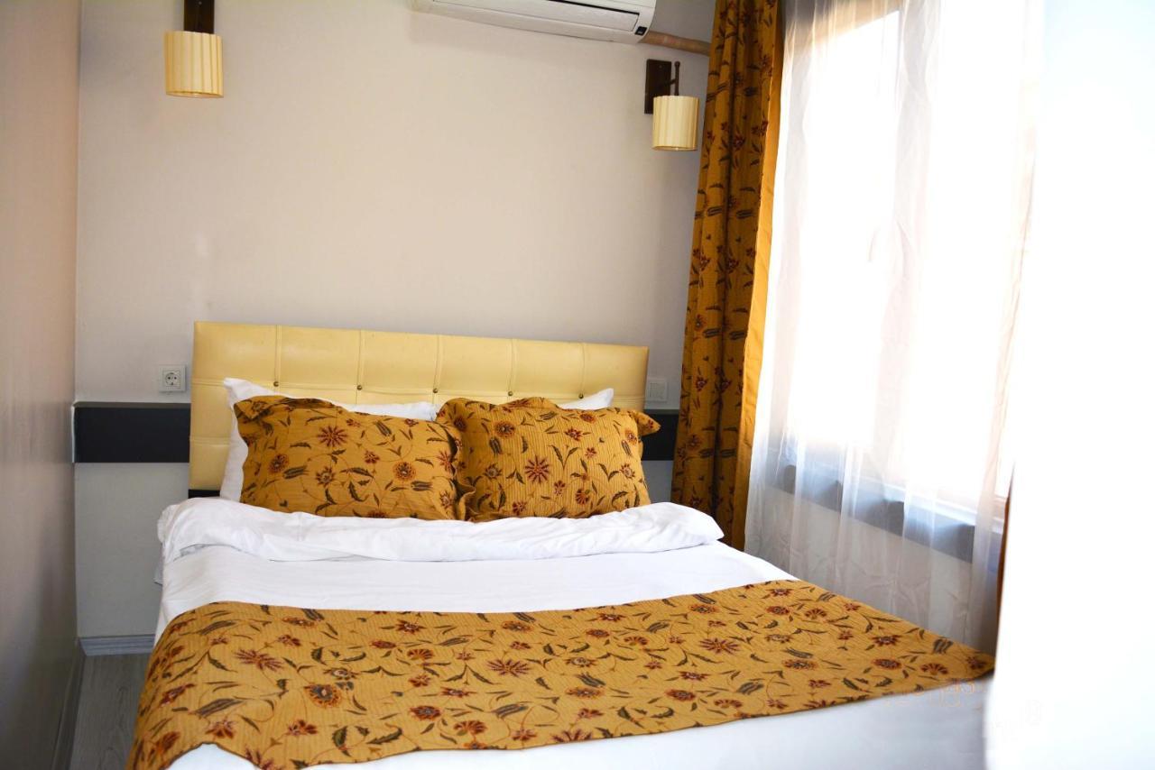 Camelot Apartment Istanbul Bagian luar foto
