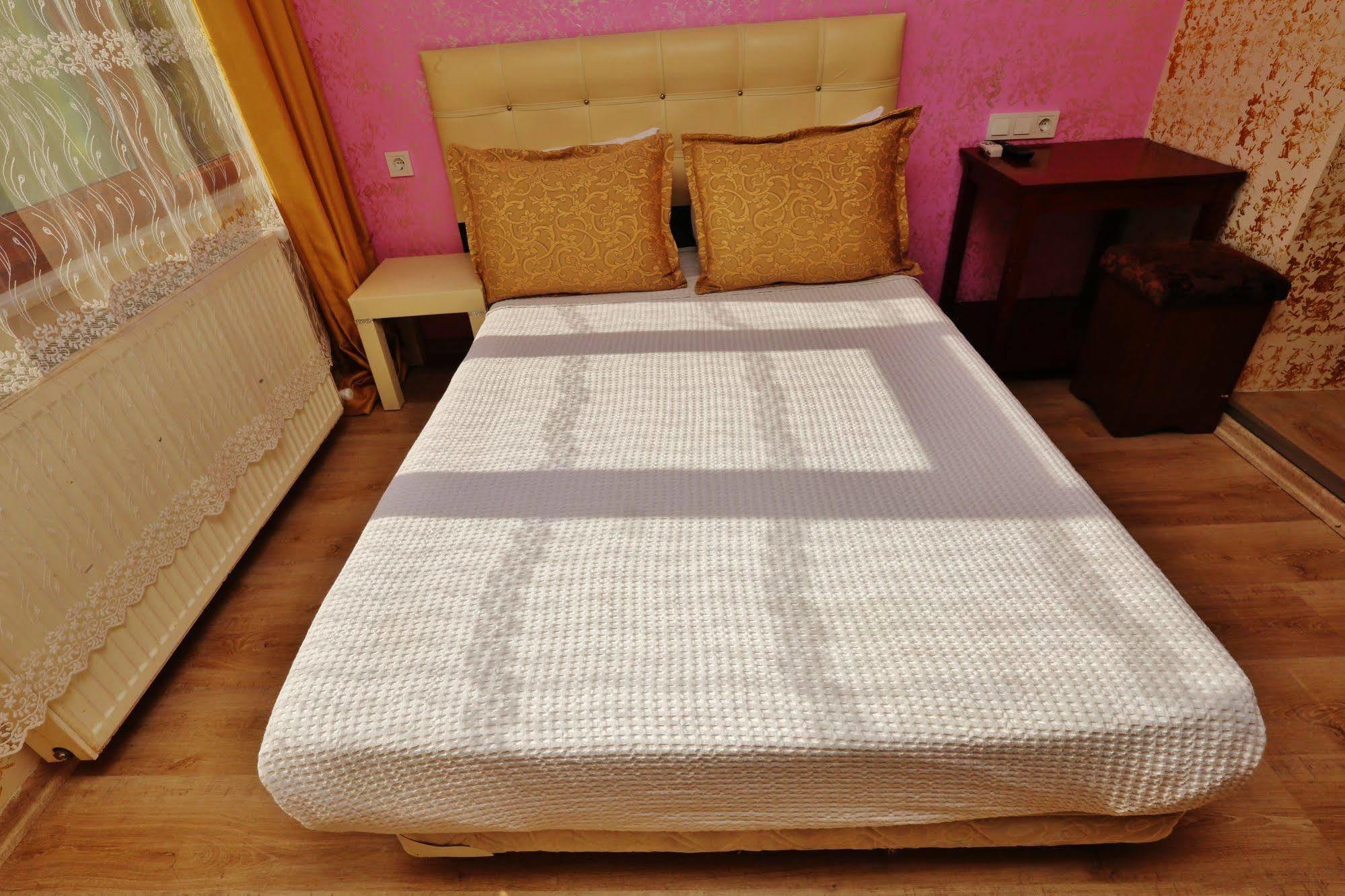 Camelot Apartment Istanbul Bagian luar foto