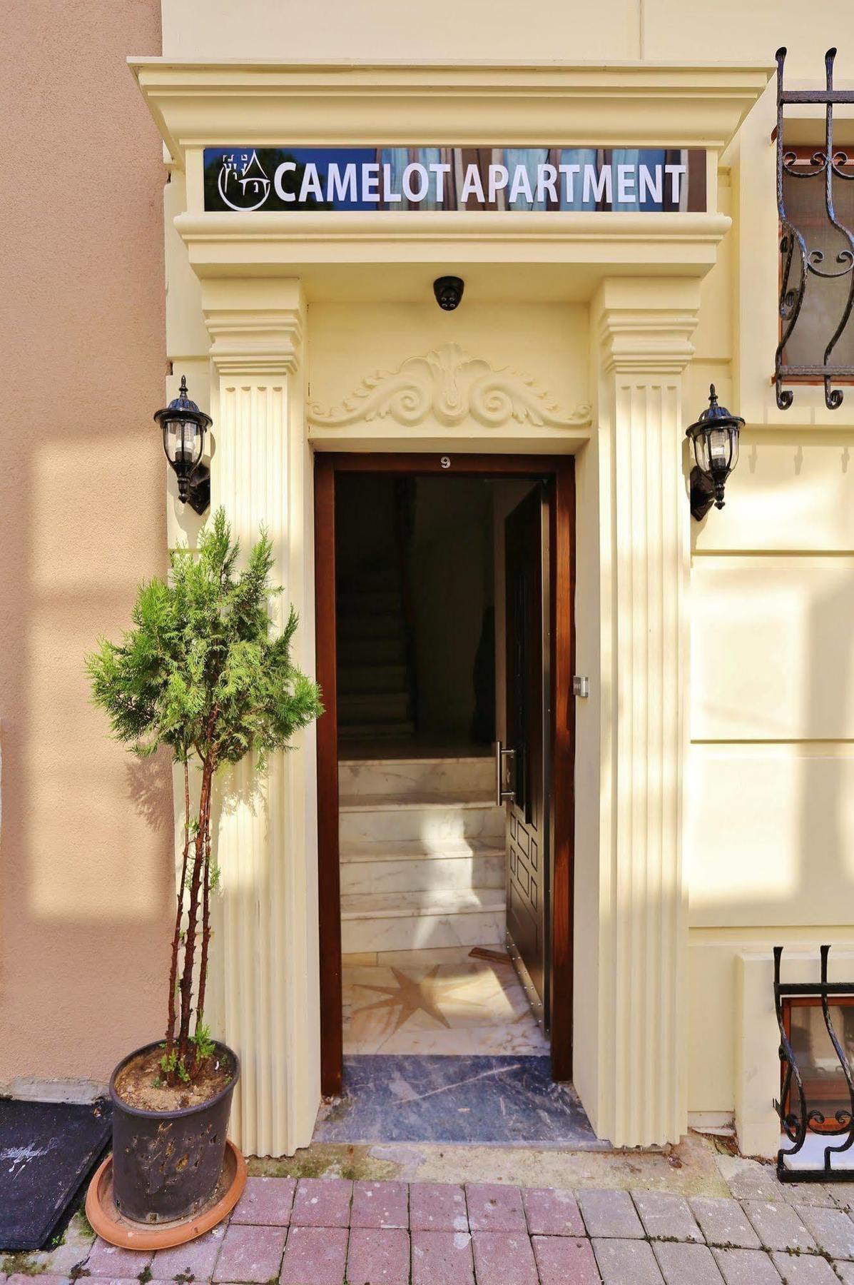 Camelot Apartment Istanbul Bagian luar foto